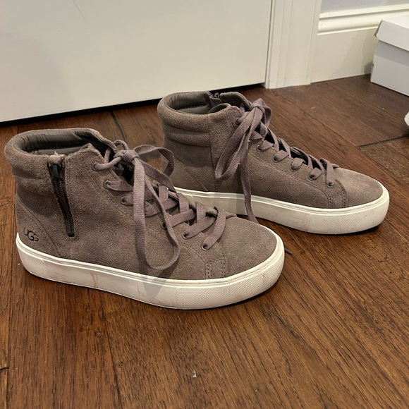 Ugh Hightop Sneakers - Picture 3 of 5